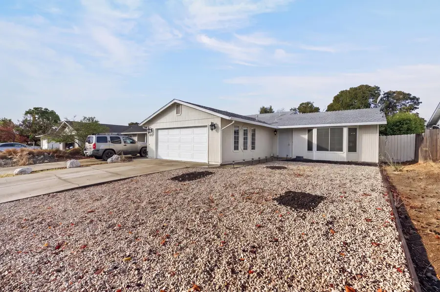 1713 Whistling Drive, Redding, CA 96003 - #3