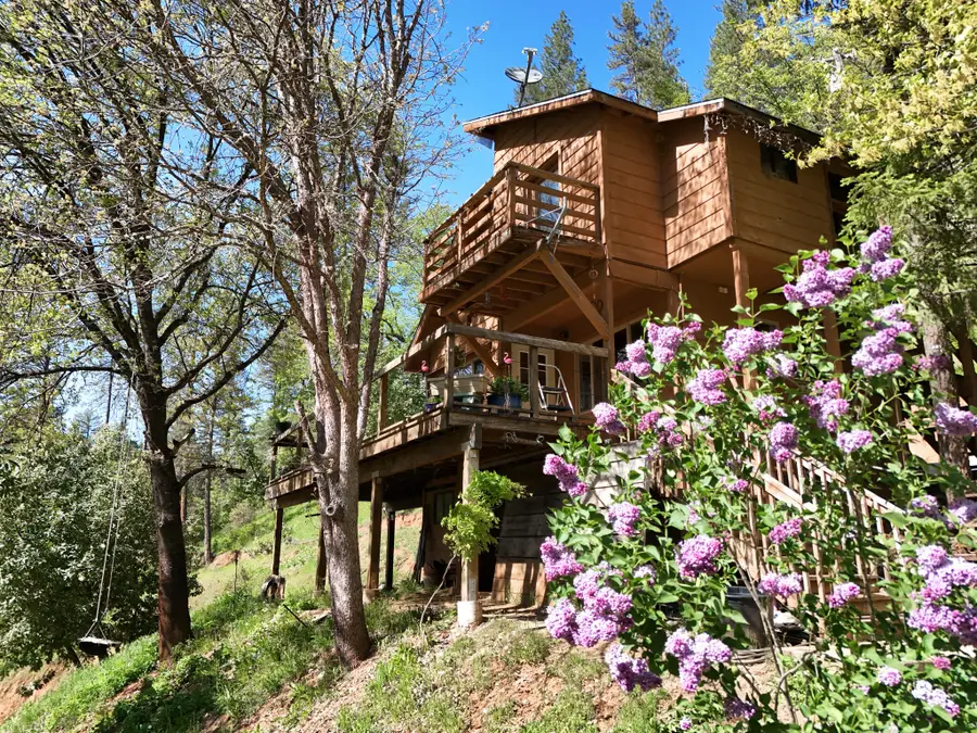 325 Vitzthum Gulch Road, Douglas City, CA 96024 - #2