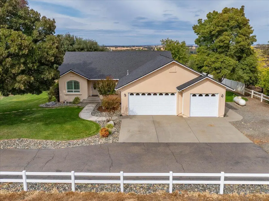 19590 Mira Loma Court, Red Bluff, CA 96080 - #2