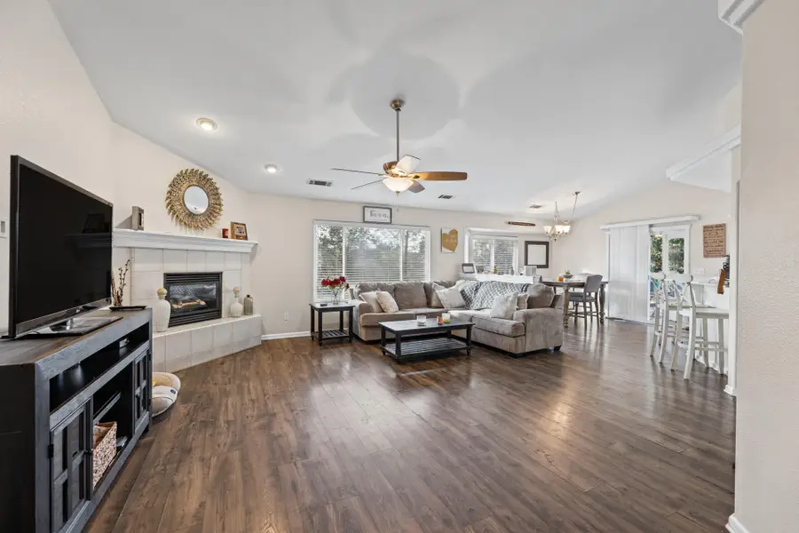 3323 Landmark Drive, Redding, CA 96003 - #2