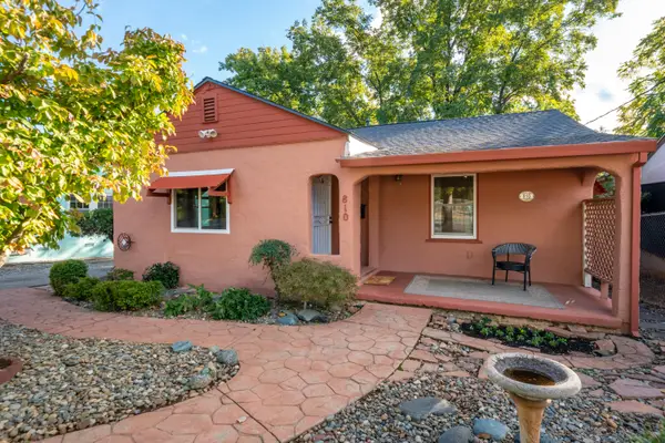 810 Lakeview Drive, Redding, CA 96001