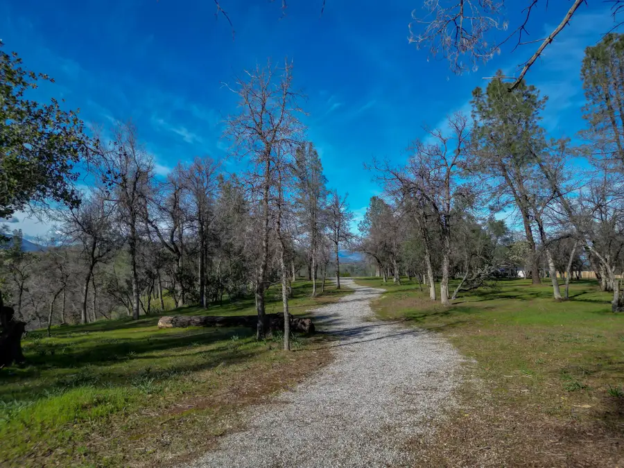 000 Butterfield Road, Anderson, CA 96007 - #3