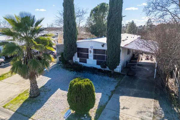 4521 White River Drive, Redding, CA 96003