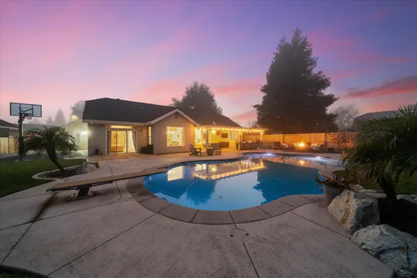 3030 Clear Water Court, Redding, CA 96002
