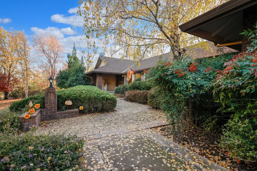 8658 Knobhill Circle, Redding, CA 96001 - #2