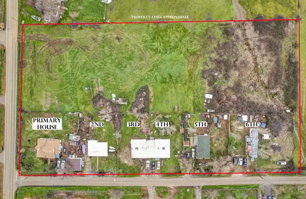 5243 Poplar Avenue, Anderson, CA 96007