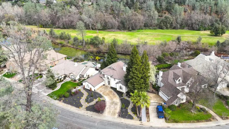 3857 Eagle Parkway, Redding, CA 96001 - #2