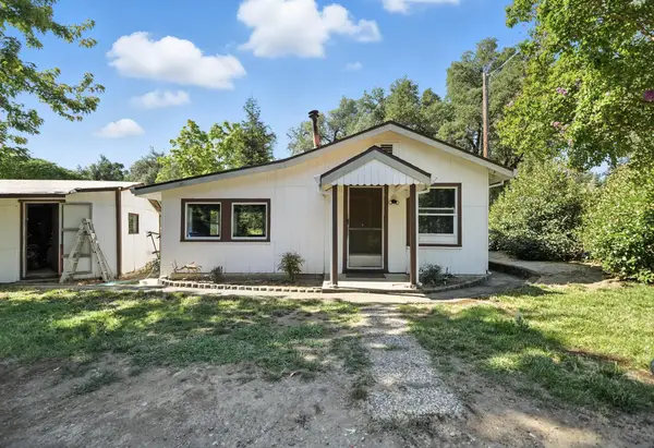17789 Peterson Lane, Redding, CA 96003