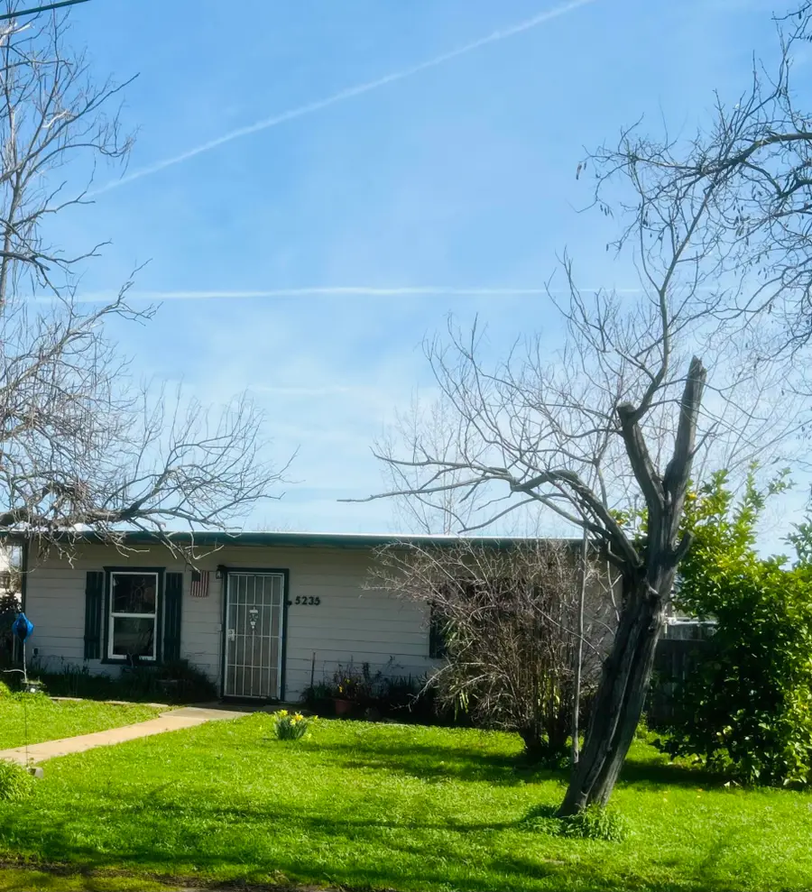5243 Poplar Avenue, Anderson, CA 96007 - #2