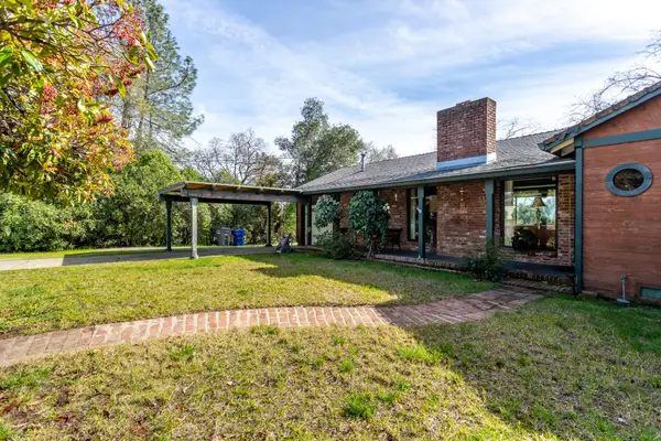 1715 Barbara Road, Redding, CA 96003