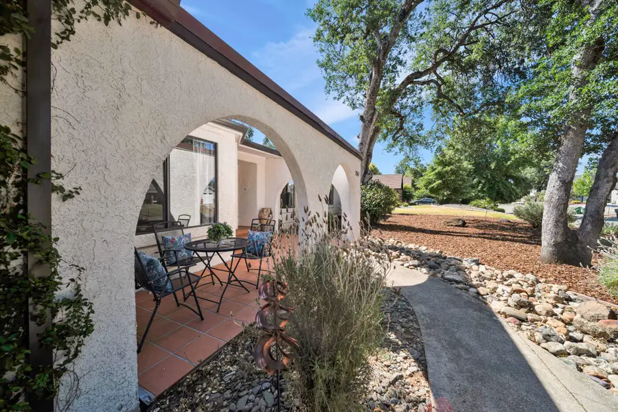 7067 Tucker Lane, Redding, CA 96002 - Image #2