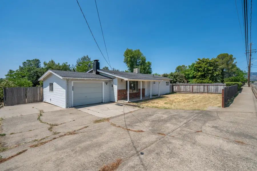 852 Lake Boulevard, Redding, CA 96003 - #2