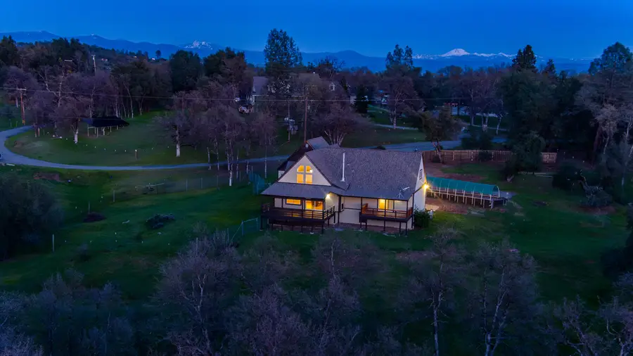 13672 Twin Lakes Lane, Redding, CA 96003 - #2