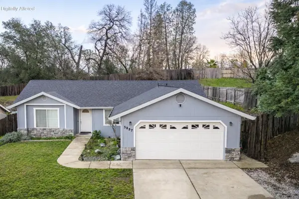 3257 Sioux Drive, Shasta Lake, CA 96019