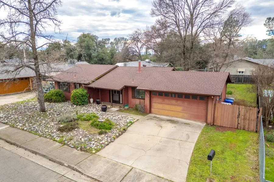 2728 Jasmine Way, Redding, CA 96002 - #2