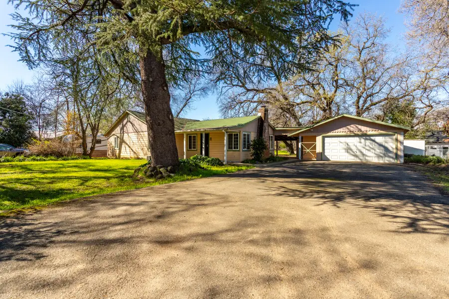 2521 Radio Lane, Redding, CA 96001 - #2