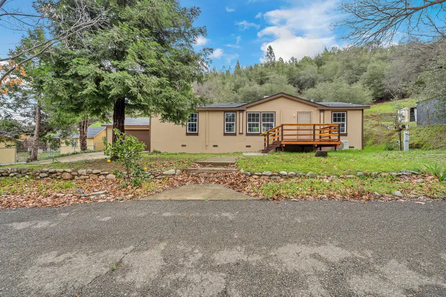 22150 Ravine Court, Redding, CA 96003 - Image #3
