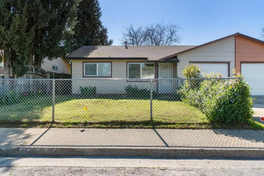 3524 Gardenia Street, Anderson, CA 96007 - #2