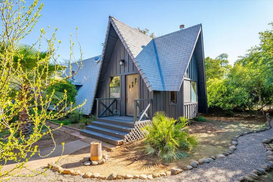 1289 Arizona Street, Redding, CA 96002 - #2