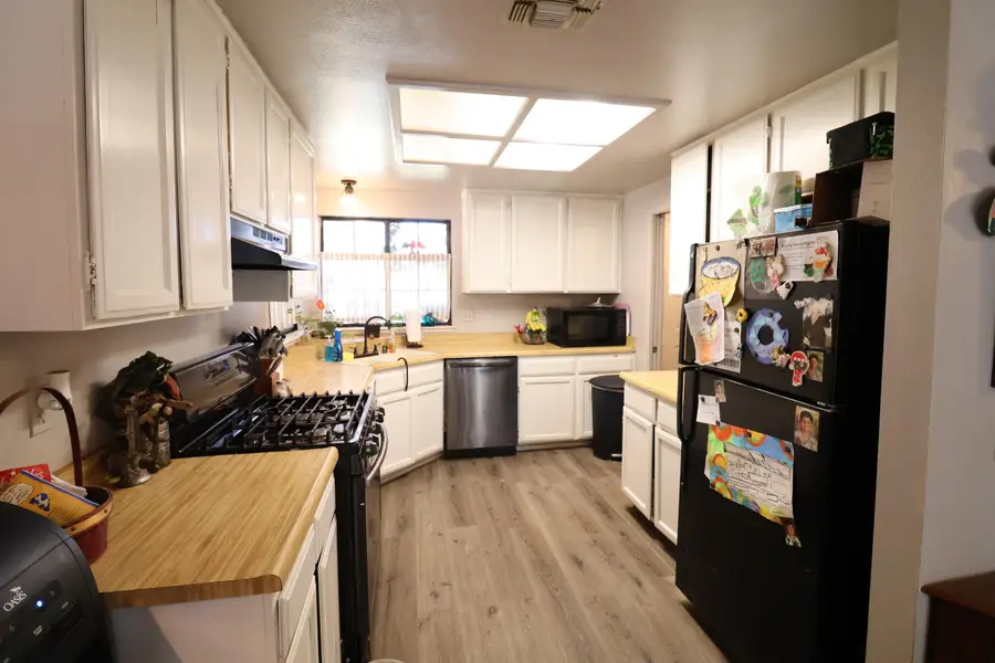 3528 Silverwood Street, Redding, CA 96002 - #3