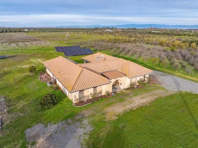 21550 Leaf Avenue, Corning, CA 96021 - #2