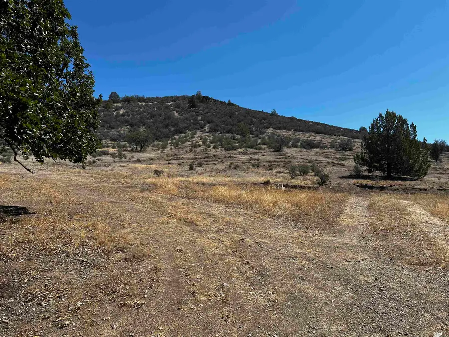 0000 Whipple Way, Yreka, CA 96097 - #3