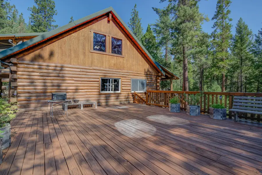 1640 Mill Creek Rd, Yreka, CA 96097 - #3