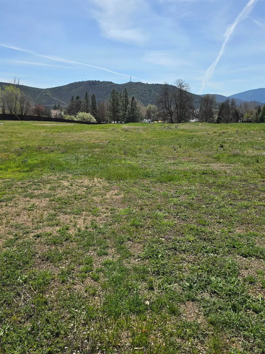 Hill Street, Yreka, CA 96097 - Image #2