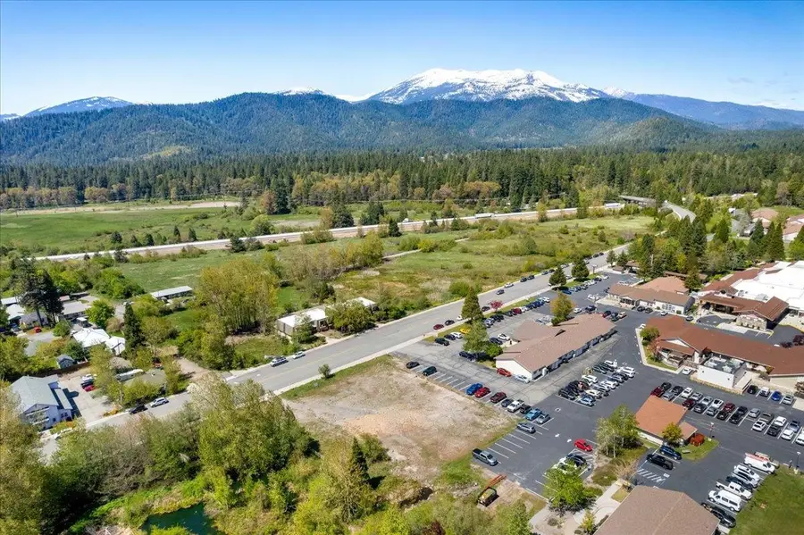 Pine Street, Mount Shasta, CA 96067 - Image #3