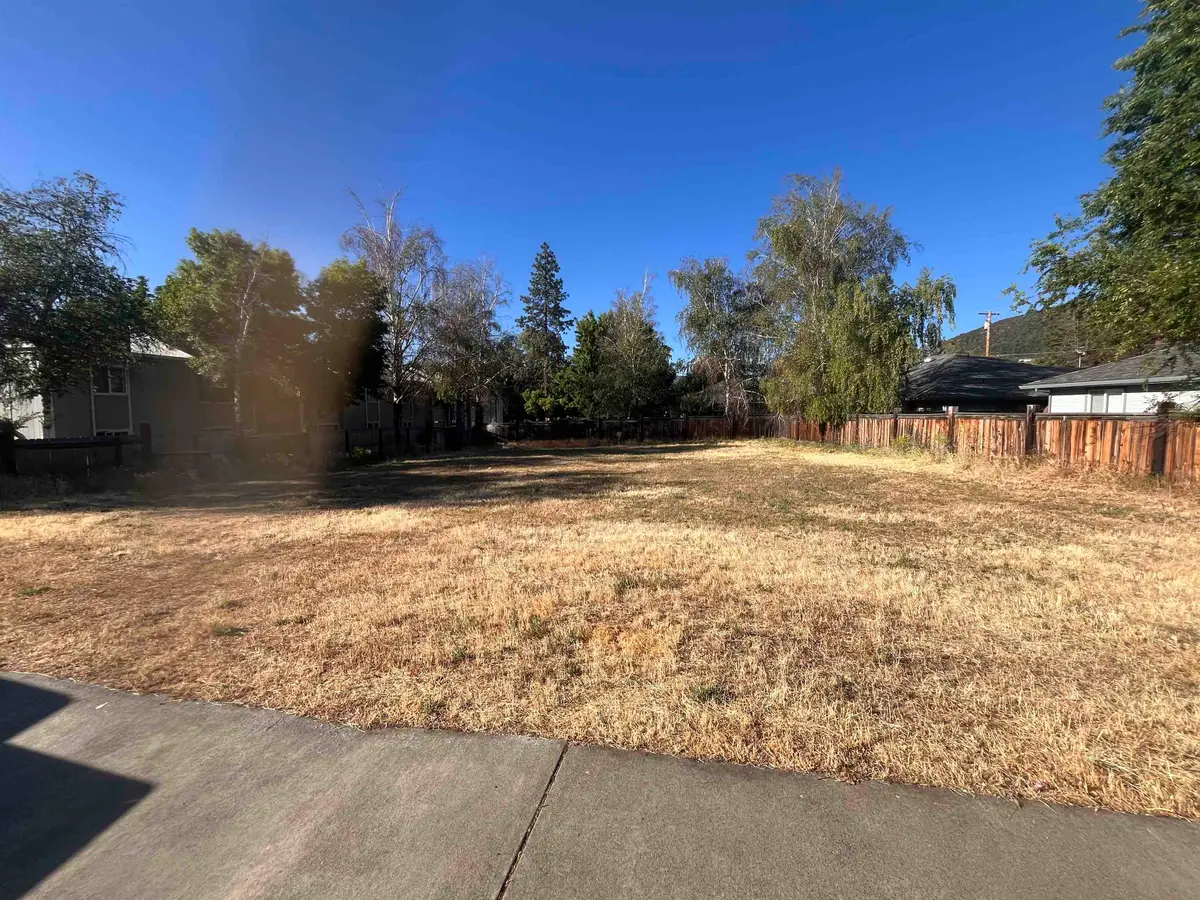 925 W Miner, Yreka, CA 96097 - Image #1