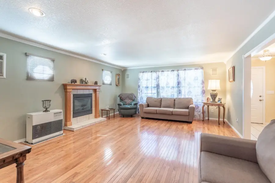 5720 Snead Court, Weed, CA 96094 - Image #3