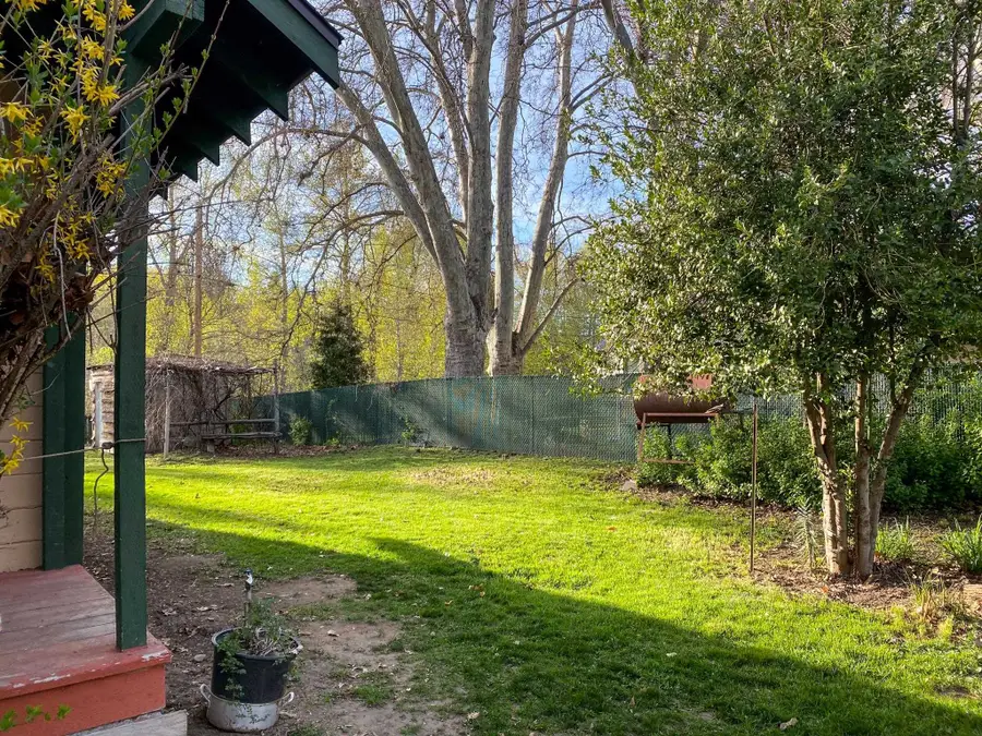 9937 S State Hwy 3, Callahan, CA 96014 - Image #2