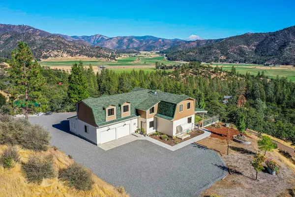 925 Oak Hill Lane, Fort Jones, CA 96032