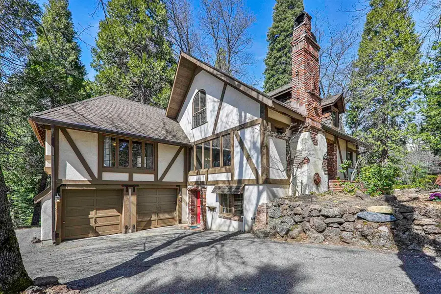 1539 Eddy Drive, Mount Shasta, CA 96067 - Image #3