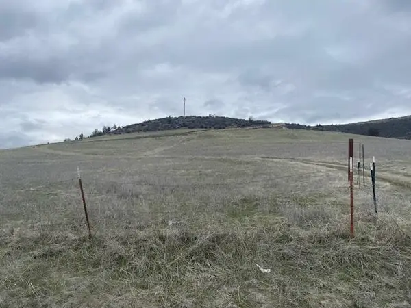 041-131-050 Ager Beswick Rd, Montague, CA 96064