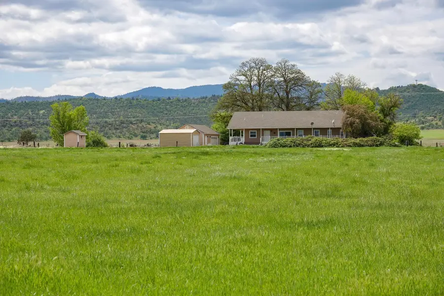 704 S Phillipe, Montague, CA 96064 - Image #3