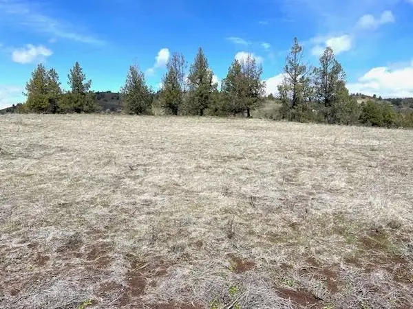 Unit 4 Lot 575 Krce Hare St., Montague, CA 96044