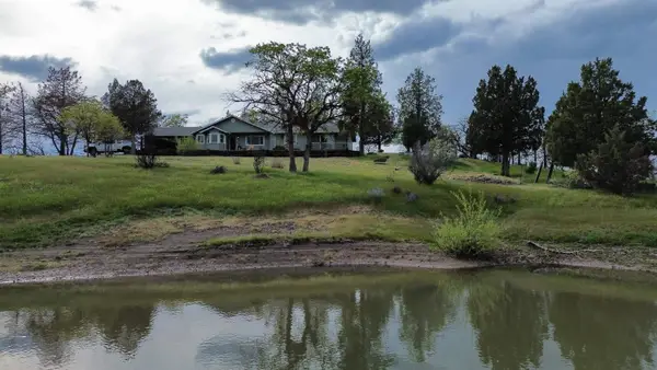 10818 Seven Hills Dr, Montague, CA 96064