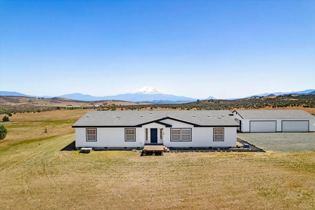 7441 Bowen Centers Rd, Yreka, CA 96097 - Image #1