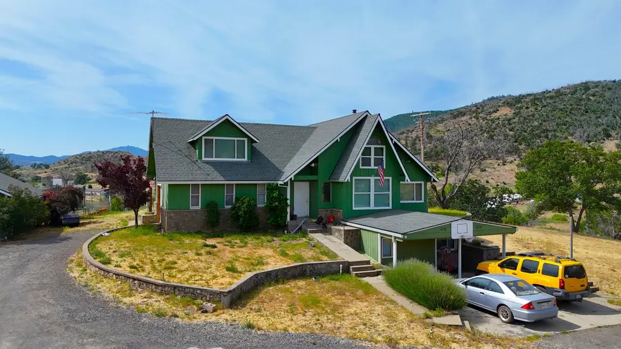 405 Old Cottonwood Creek Rd, Hornbrook Hilt, CA 96094 - #2