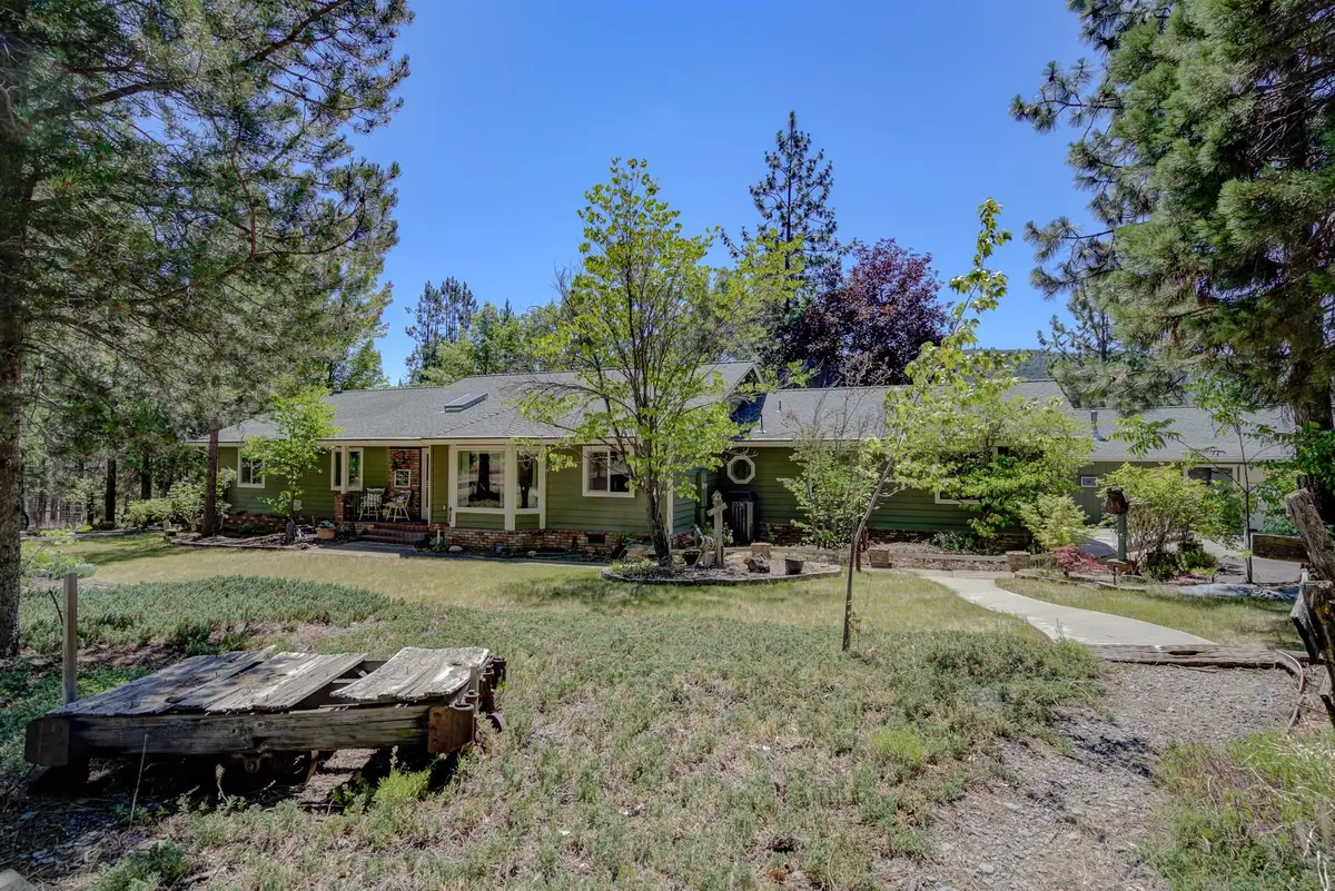 1100 Forest Glen Lane, Yreka, CA 96097 - Image #1