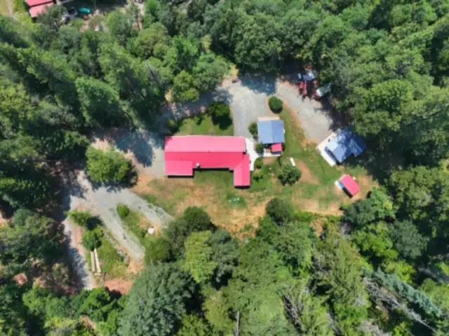 833 & 835 Elk Creek Rd, Happy Camp, CA 96039 - Image #1