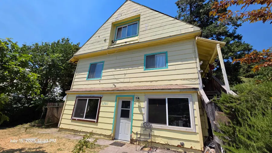 5701 Castle Ave, Dunsmuir, CA 96025 - Image #2