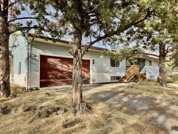 13409 County Hwy A-12, Montague, CA 96064