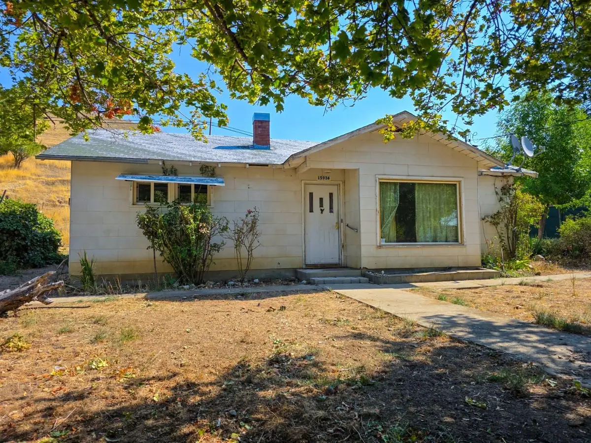 15936 First Ave, Hornbrook, CA 96044 - Image #1