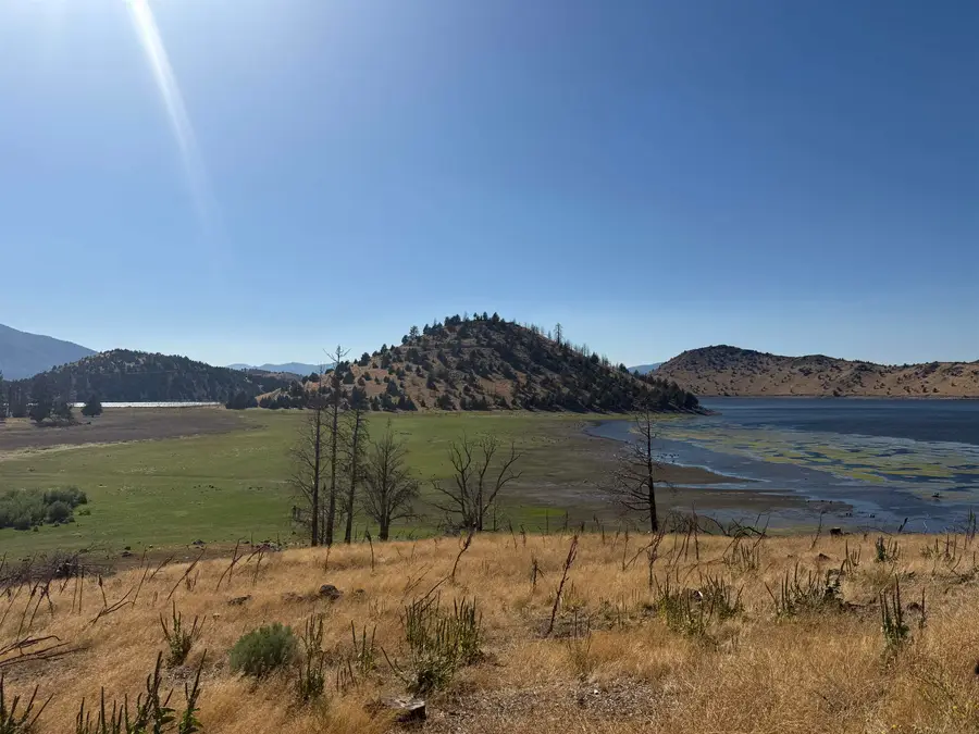 4536 Rainbow Drive, Weed, CA 96094 - Image #3