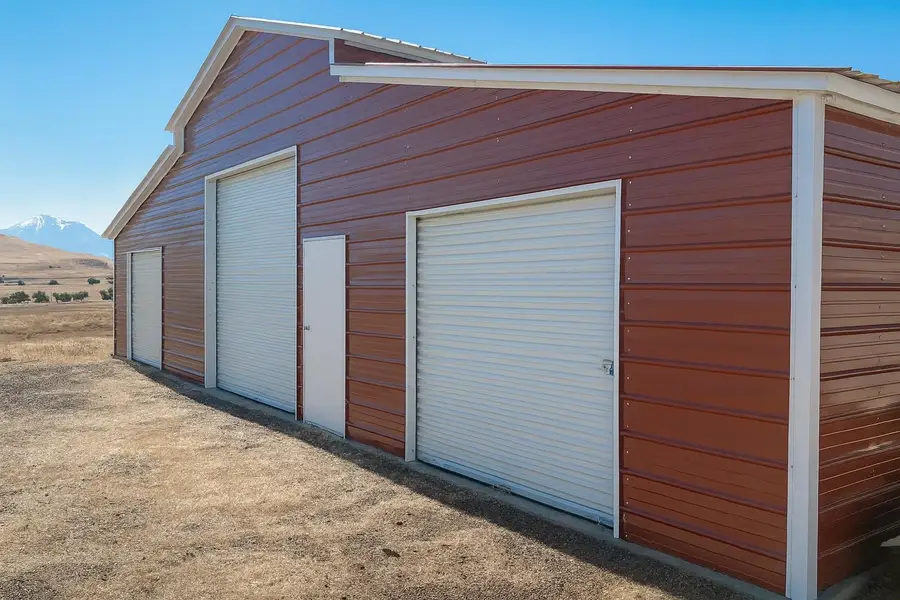 9114 Colleen Circle, Montague, CA 96064 - Image #2