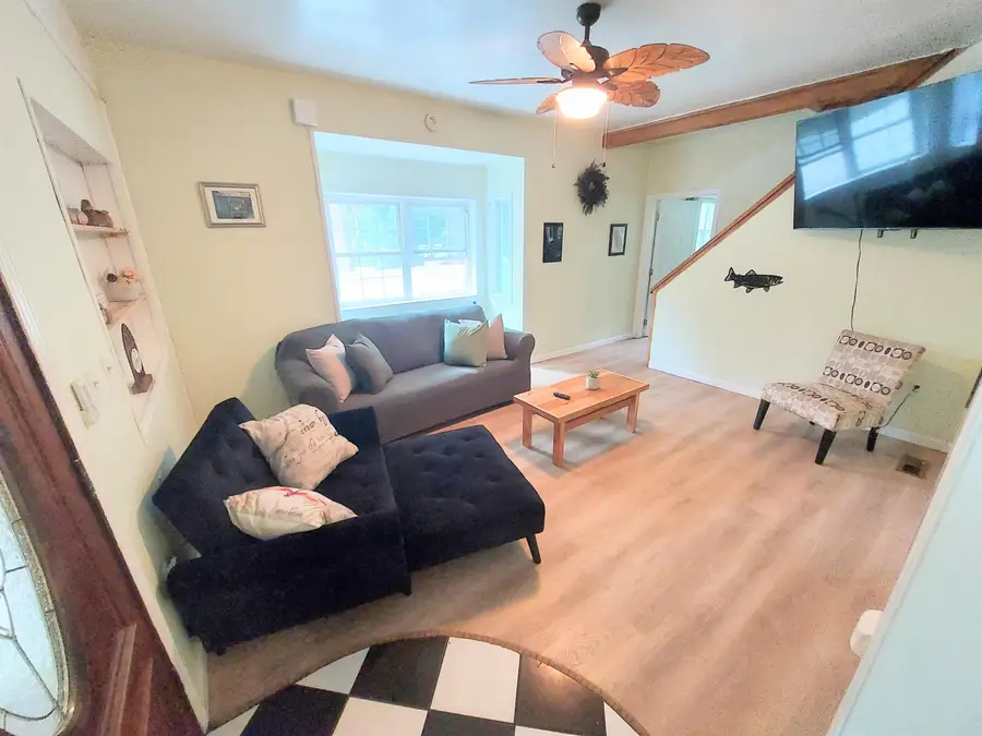 5931 Castle Ave, Dunsmuir, CA 96025 - Image #3