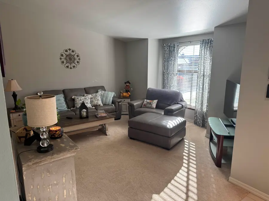 906 South St., Yreka, CA 96097 - Image #3