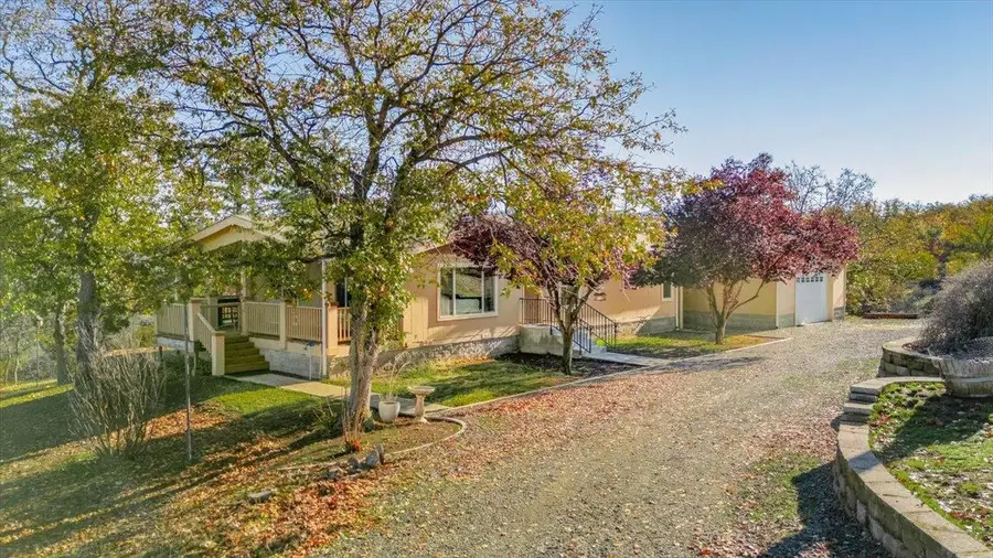 2916 Cougar St, Hornbrook, CA 96044 - Image #3